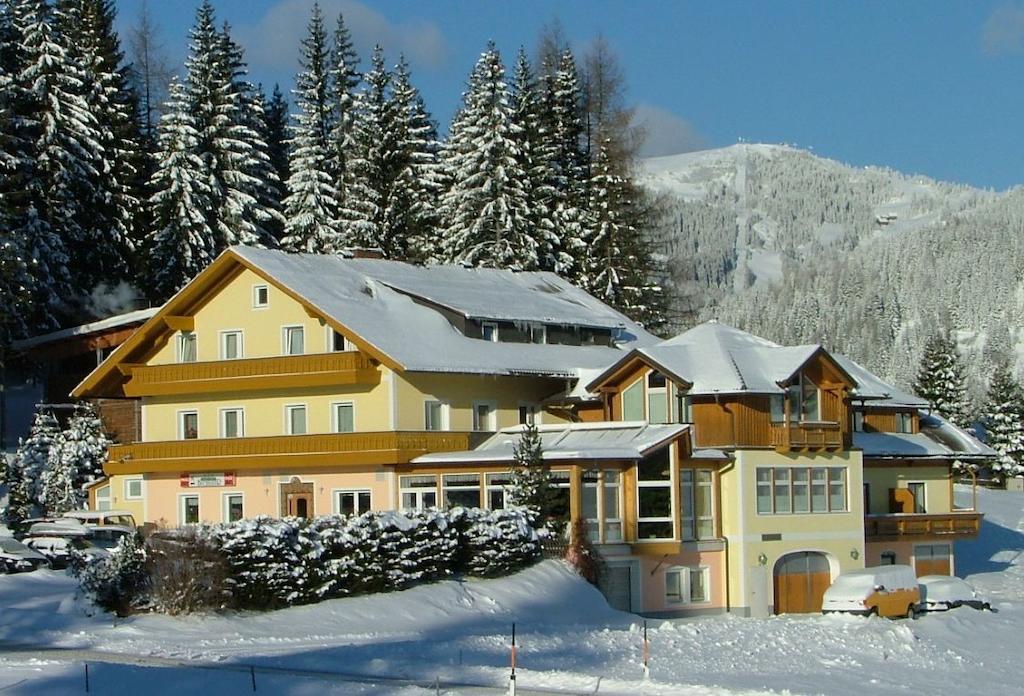 Hotel Gasthof Buchbauer Bad Sankt Leonhard im Lavanttal Eksteriør billede