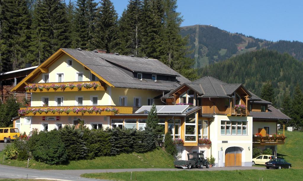 Hotel Gasthof Buchbauer Bad Sankt Leonhard im Lavanttal Eksteriør billede