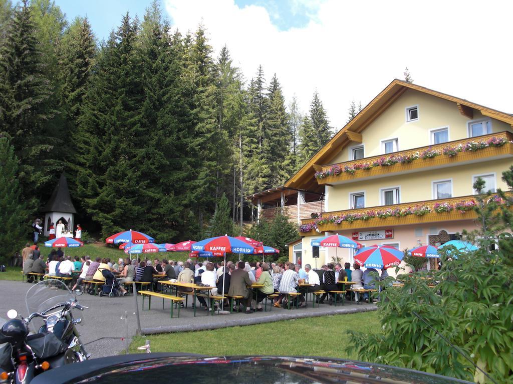 Hotel Gasthof Buchbauer Bad Sankt Leonhard im Lavanttal Eksteriør billede